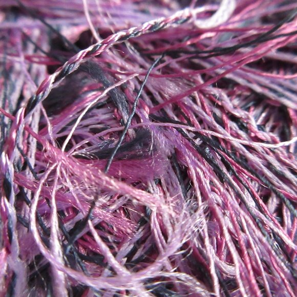 FLUTTER Yarn Eyelash #42 Purple & #14 Green 20g 75 yards * Made in Italy NEW - Picture 10 of 13